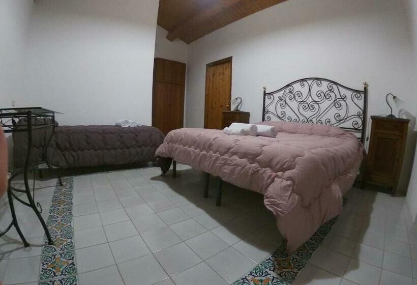 בית מלון כפרי Sesima Turismo Rurale