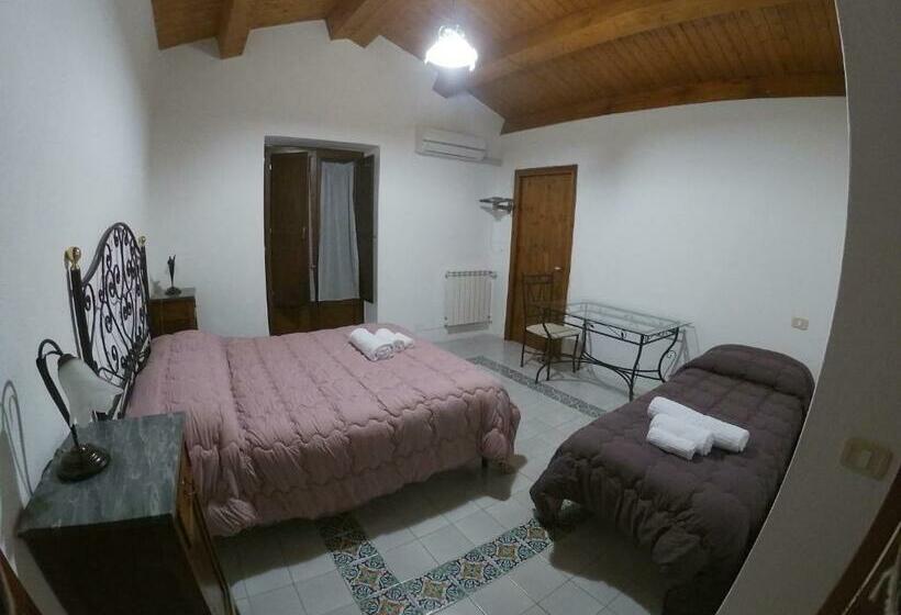 בית מלון כפרי Sesima Turismo Rurale