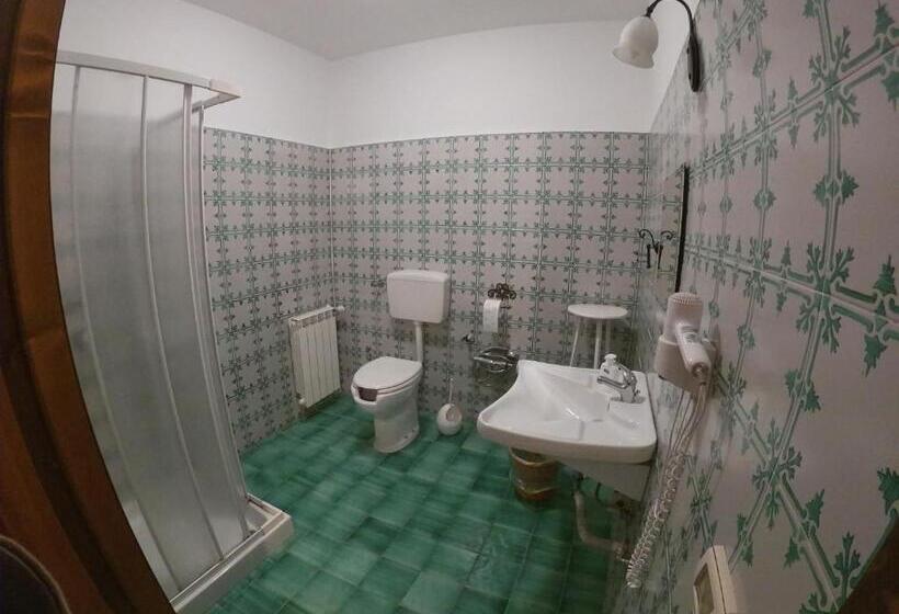 בית מלון כפרי Sesima Turismo Rurale