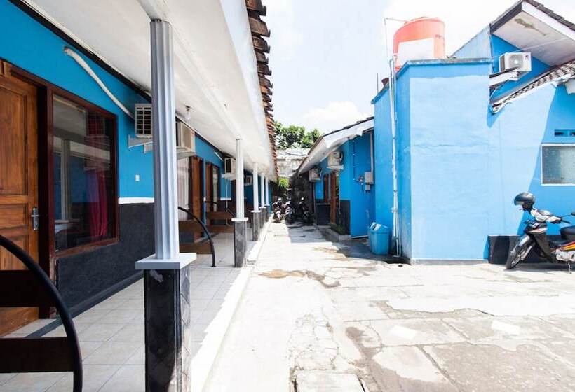 פנסיון Reddoorz @ Raya Janti Yogyakarta