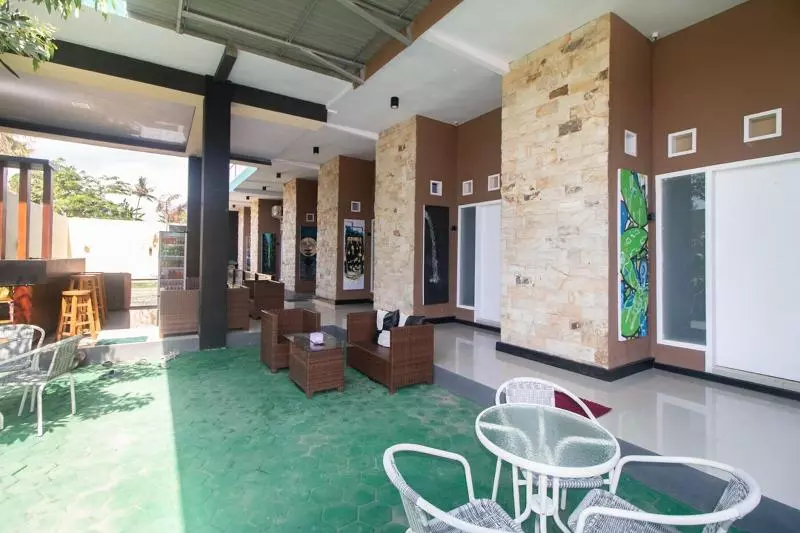 ペンション Sans Borobudur Banyuwangi