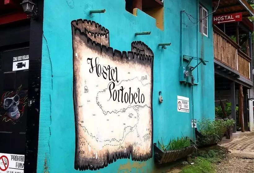 Retkeilymaja Hostal Portobelo