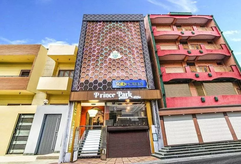 Hotelli Super Collection O Prince Park