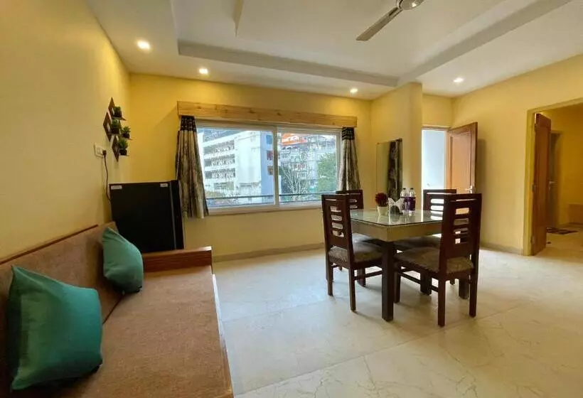 Hotel Kedar Inn