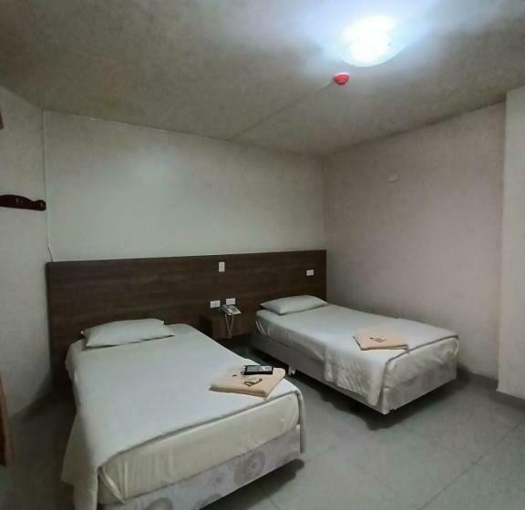 Hotel Quezada Hermanos