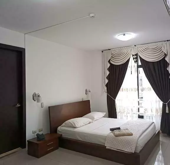 Hotel Quezada Hermanos