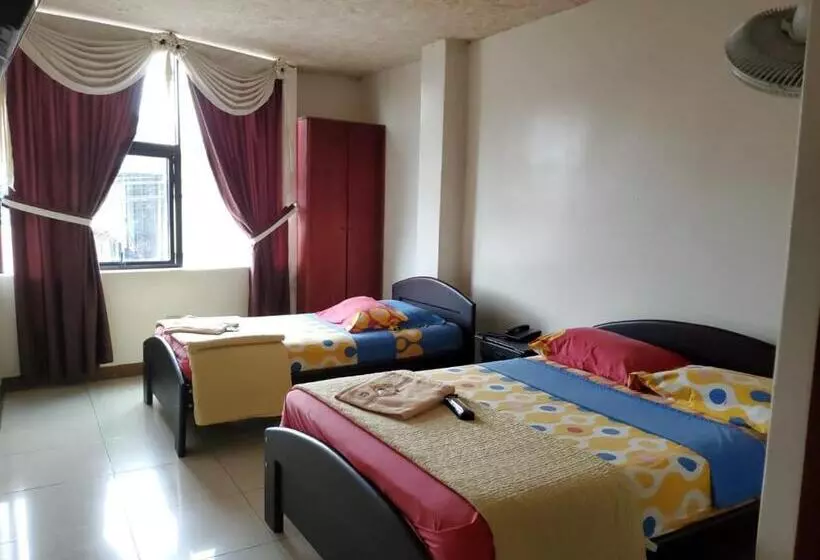 Hotel Quezada Hermanos