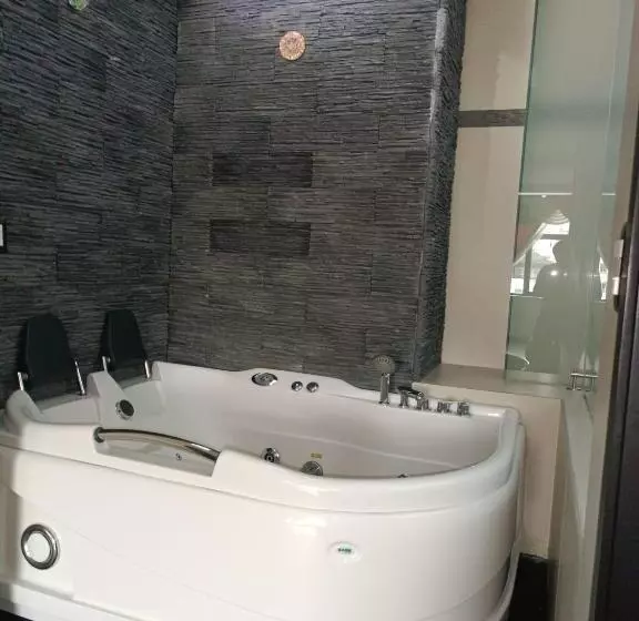 Hotel Quezada Hermanos