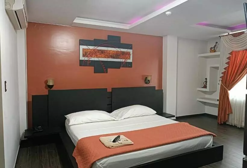 Hotel Quezada Hermanos