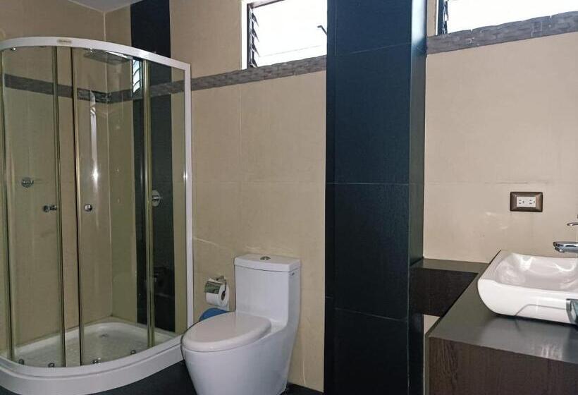 Hotel Quezada Hermanos