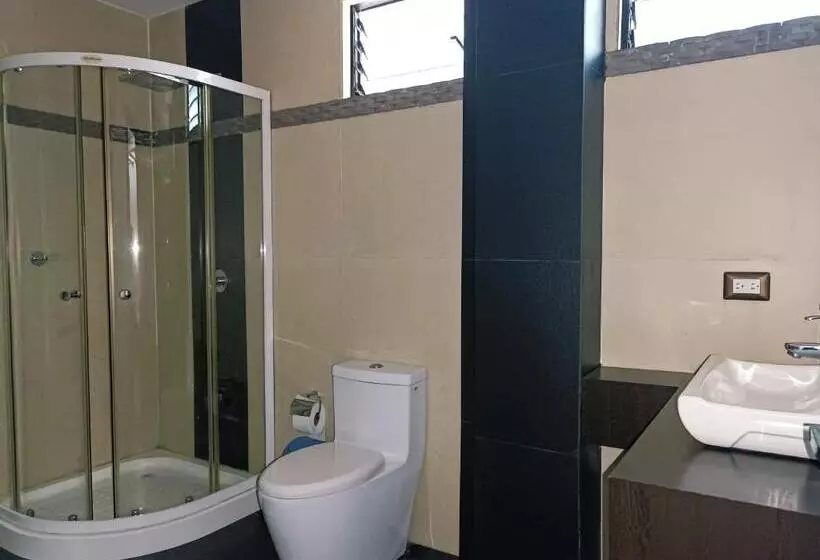 Hotel Quezada Hermanos