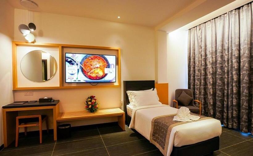 בית מלון כפרי Tsr Seafront