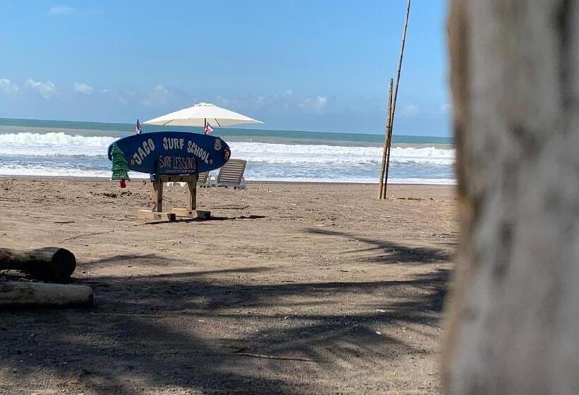 بنسيون Cabinas Jacomar