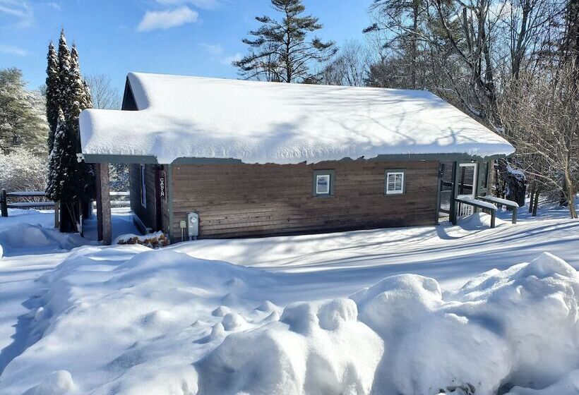 ユースホステル Friends Lake Inn