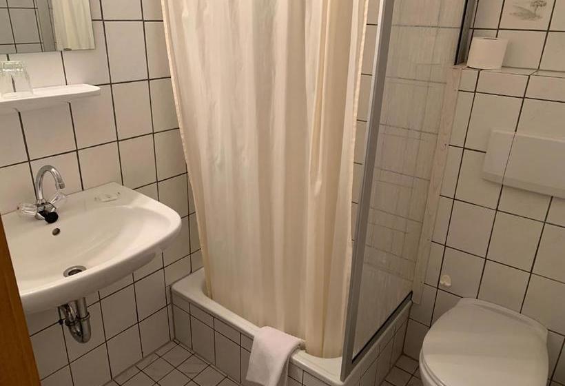 Общежитие Gasthaus Glück Auf Garni