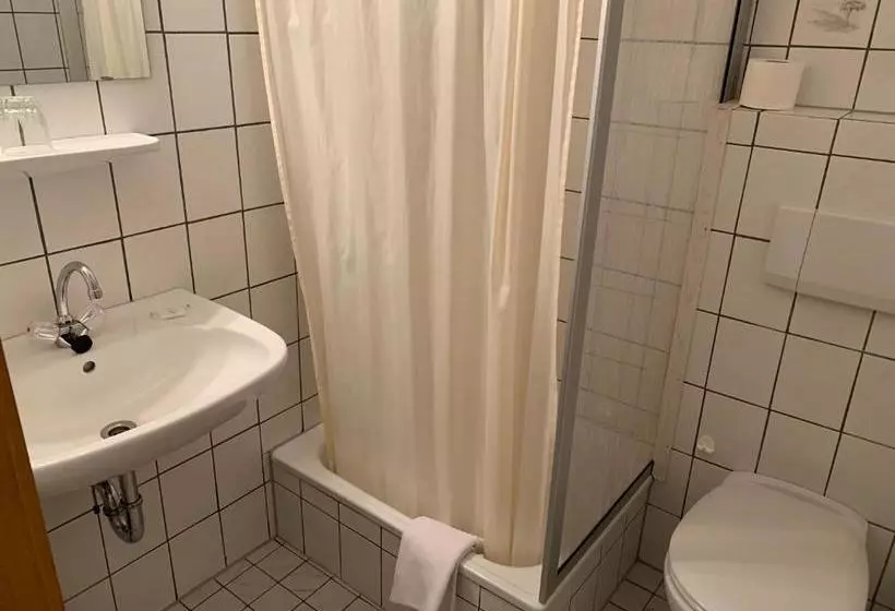 ユースホステル Gasthaus Glück Auf Garni
