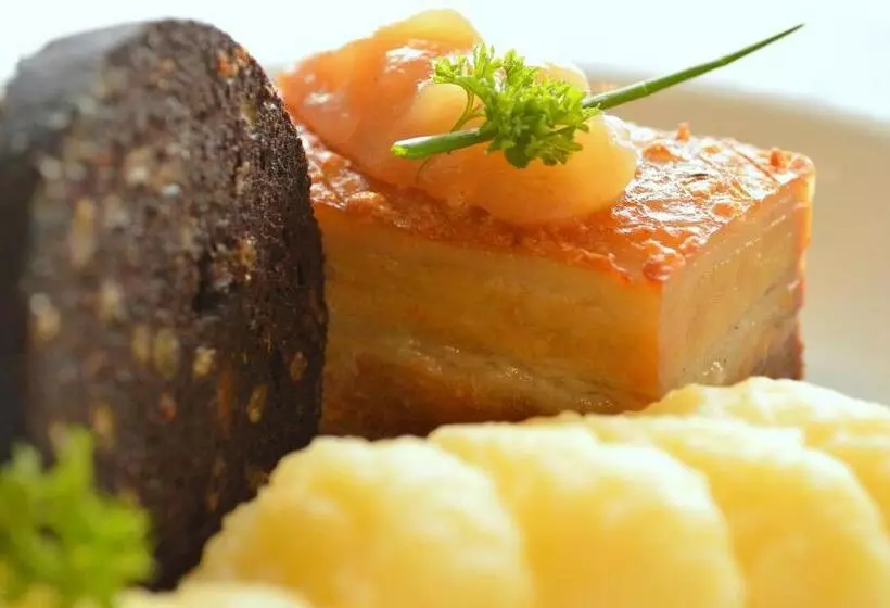 ユースホステル The Twice Brewed Inn