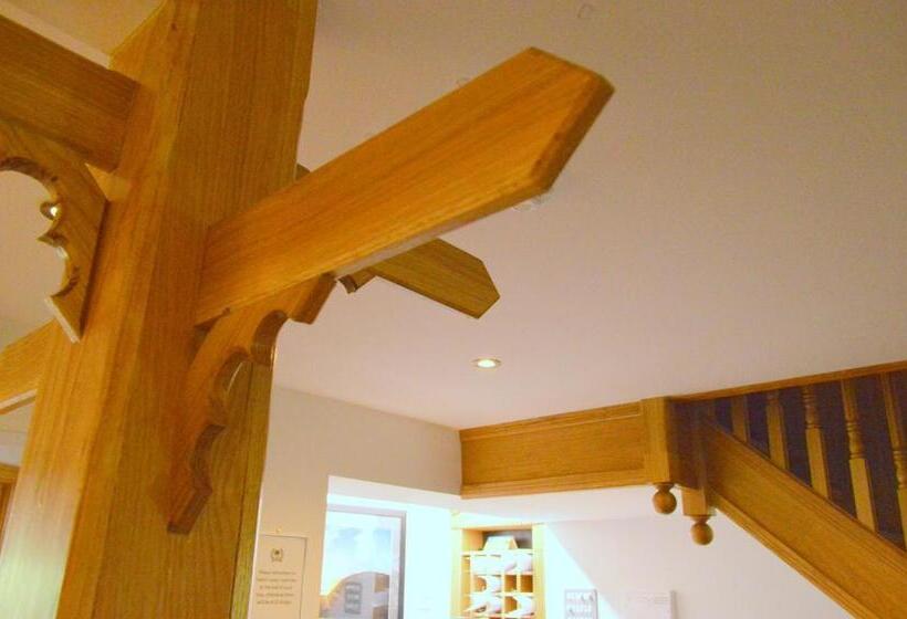 הוסטל The Twice Brewed Inn