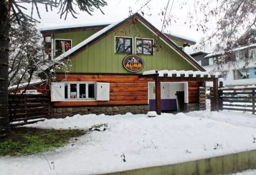Alhue Patagonia Hostel
