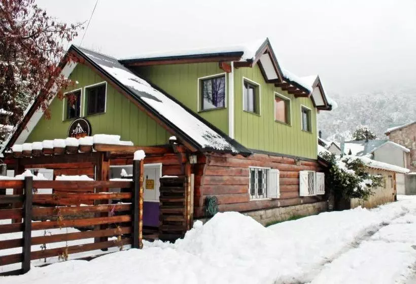 Alhue Patagonia Hostel