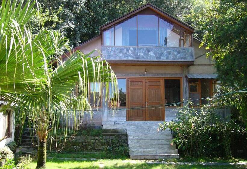 فندق Clouds End Villa Cottages