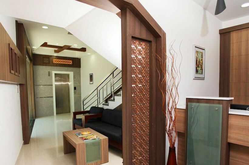 בית מלון כפרי Kgees Noah Ark