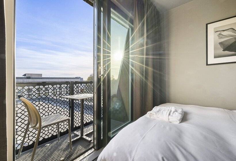 호텔 Lily Country Club