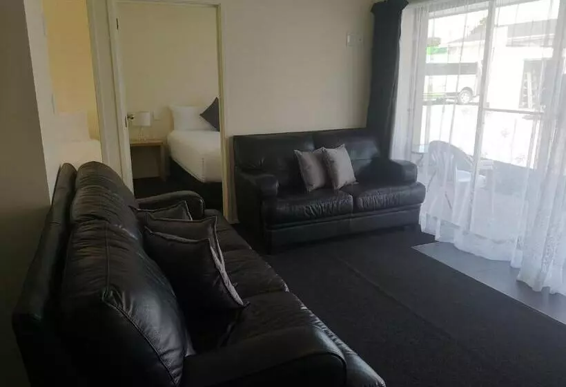 Motelli Twin Coast Adventures