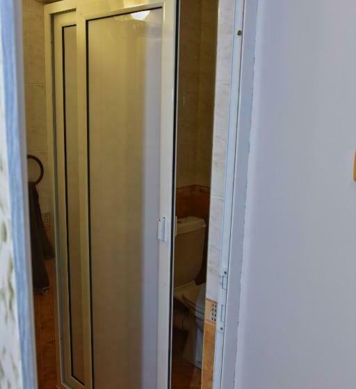 پانسیون Guest House Plavas