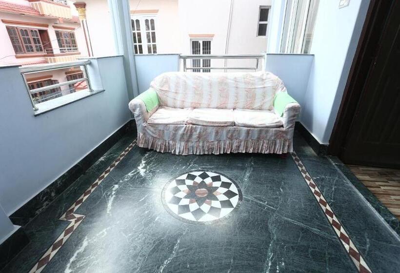 هاستل Delights Home