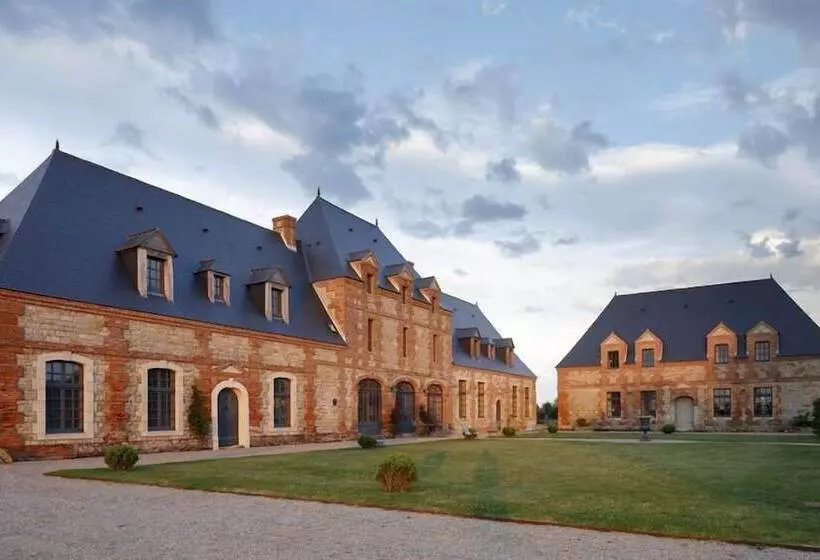 Hotelli Le Domaine De Ravenoville
