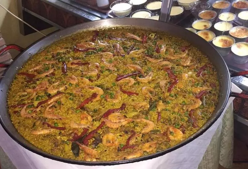 Majatalo Antolin Guest House