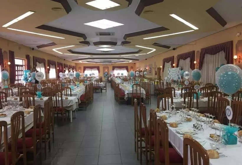 Majatalo Antolin Guest House