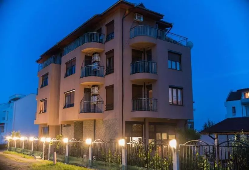 پانسیون Guest House Georgievi