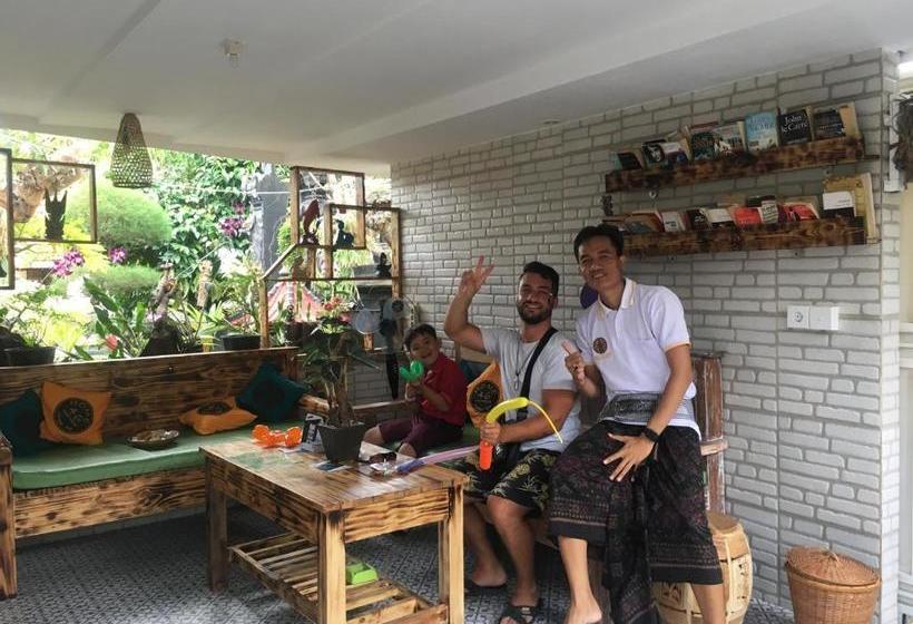 פנסיון Guest House Home 46 Bali