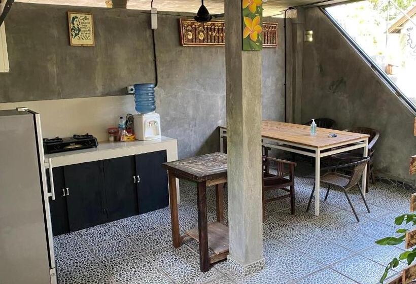 פנסיון Guest House Home 46 Bali