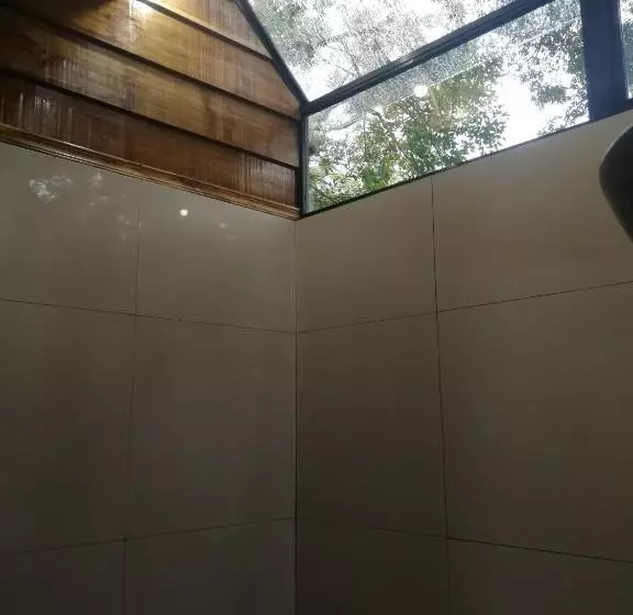 پانسیون Nature House