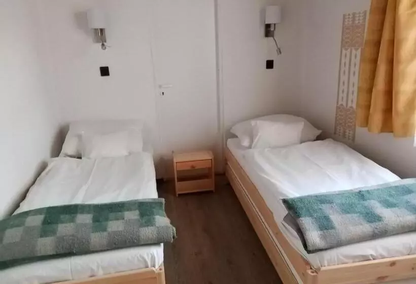 ペンション Parti Sétány Vendégház