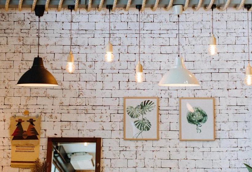 ペンション Pine Cafe &bed