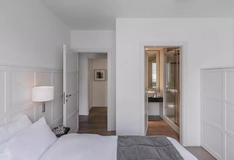 Villa Làrio Lake Como