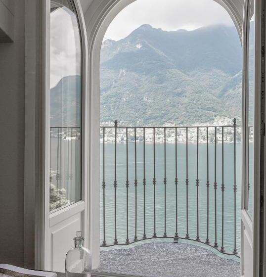Villa Làrio Lake Como
