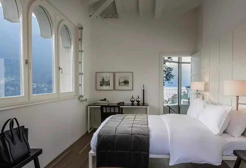 Villa Làrio Lake Como