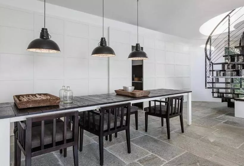 Villa Làrio Lake Como