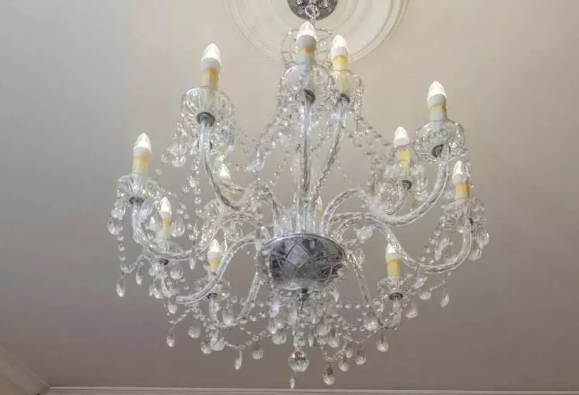 酒店 Aaraya London