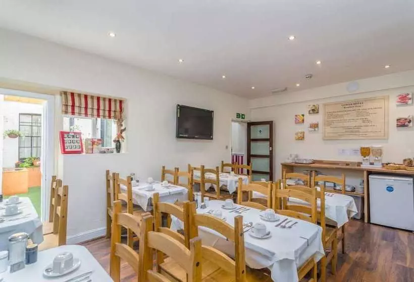 酒店 Aaraya London