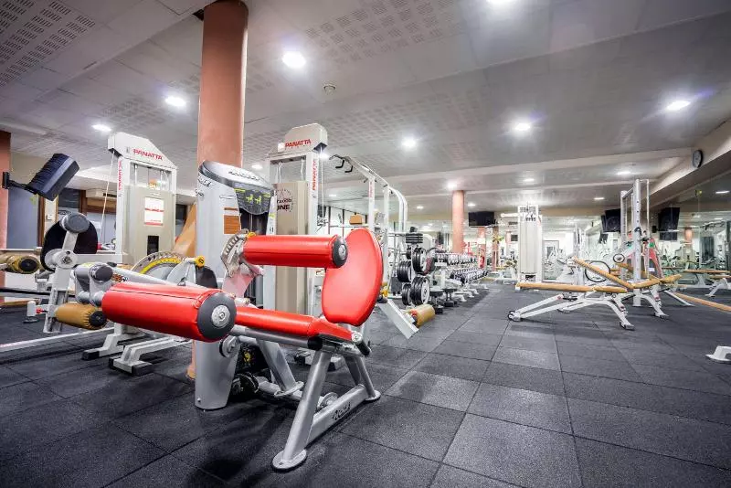 酒店 Best Western Ile De France Hôtel & Spa