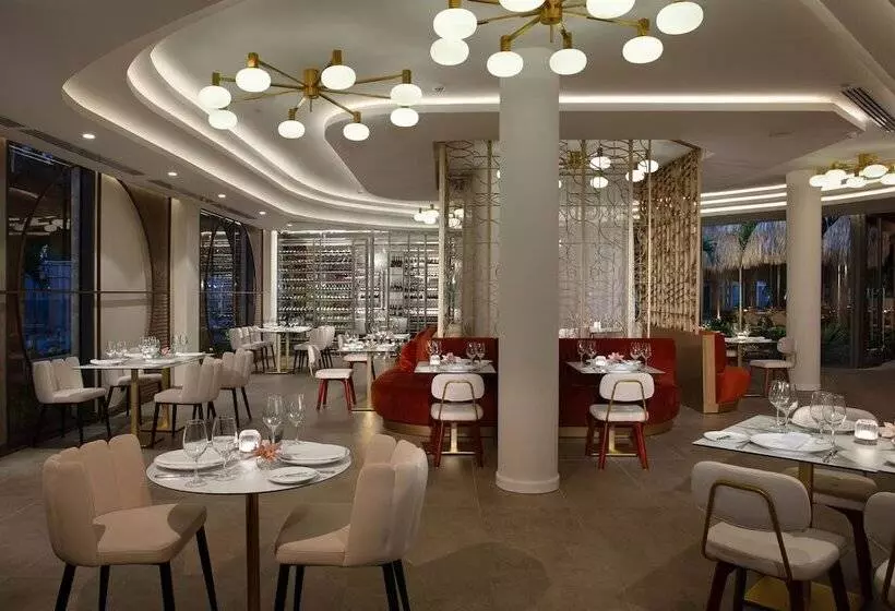 هتل Dreams Flora Resort & Spa