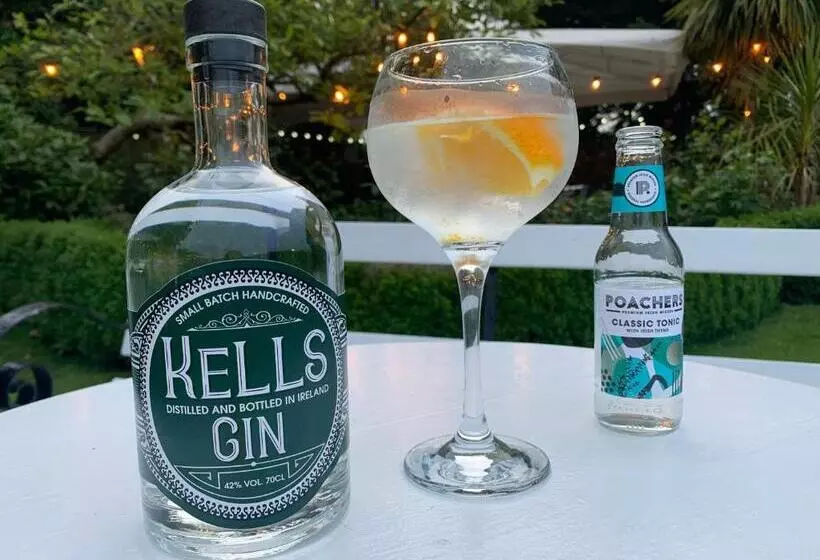 酒店 Headfort Arms