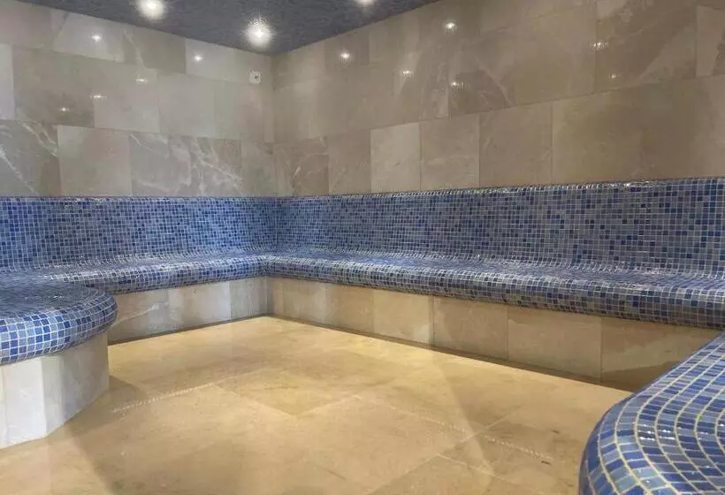 Отель Ox Pasture Hall