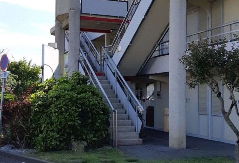 בית מלון כפרי Premiere Classe Bayonne